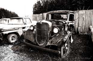 Old Truck-2441.jpg